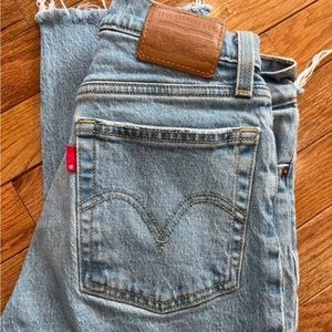 Levi’s Wedgie Straight jeans
